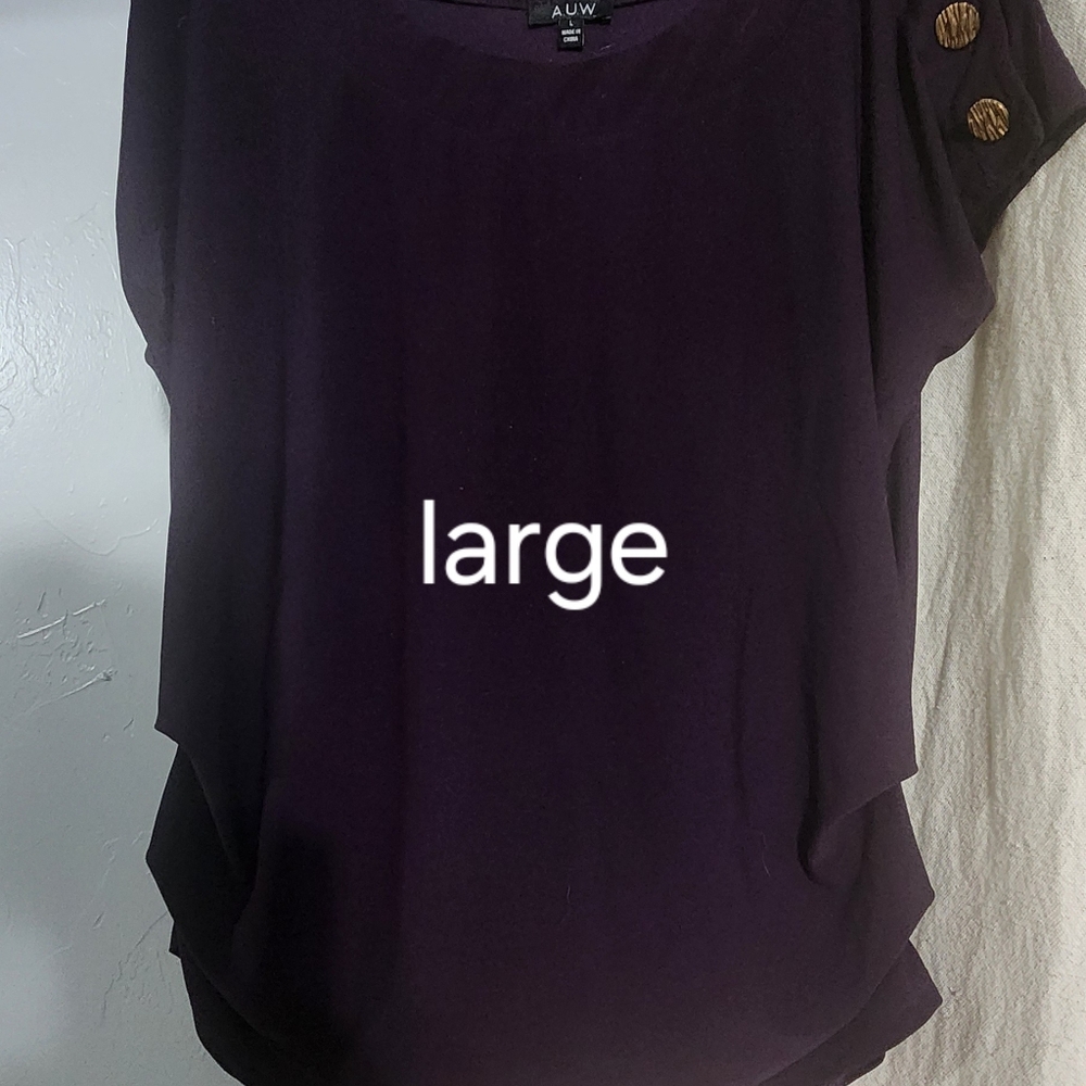 Women's shirts /blouses